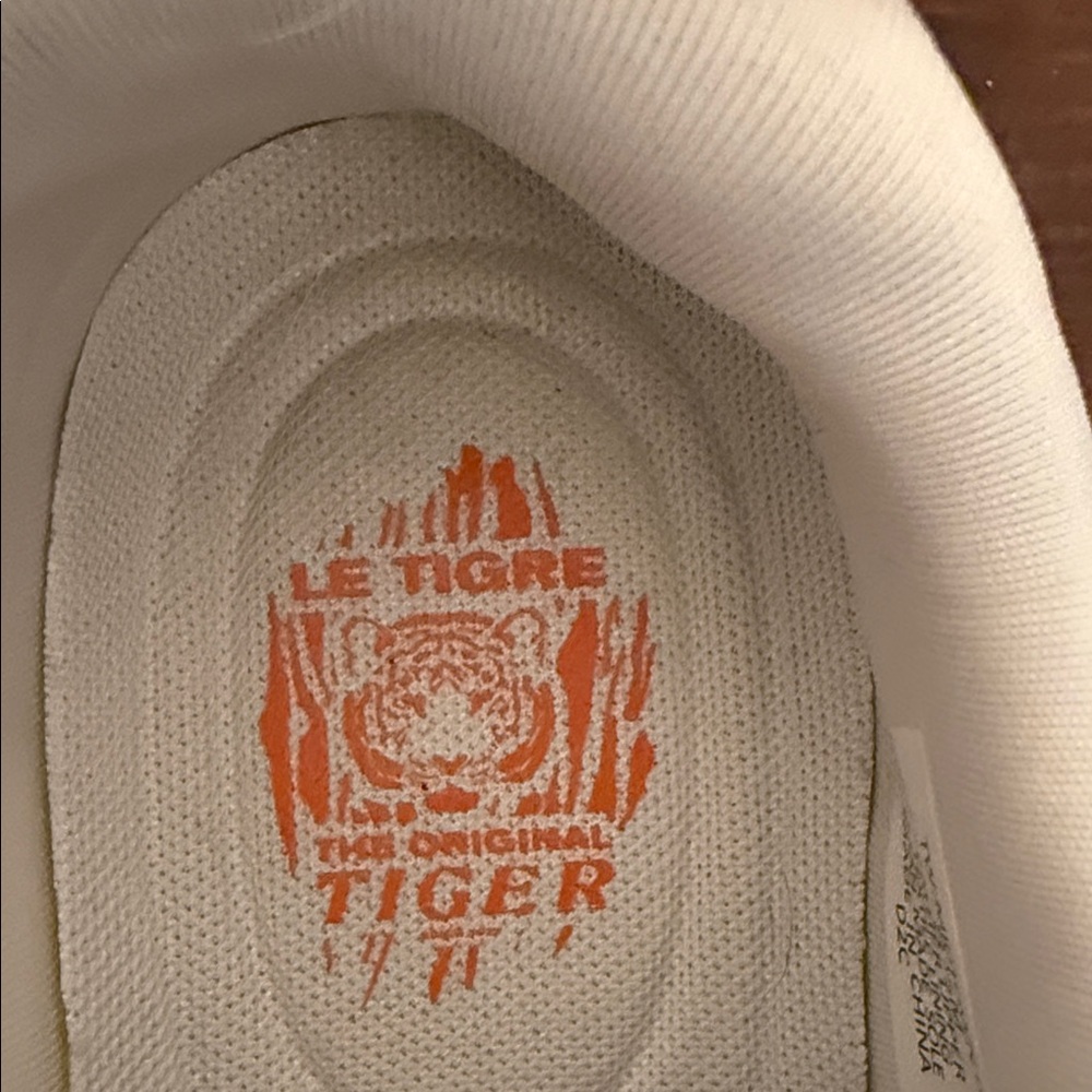 Chunky Le Tigre Midtown Lo Platform Sneakers Beige White Orange Women’s 8.5 - Picture 3 of 9
